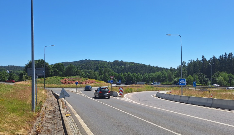 Kruhový objezd na Kunratické čeká přestavba, bude z něj turbo kruháč se dvěma pruhy