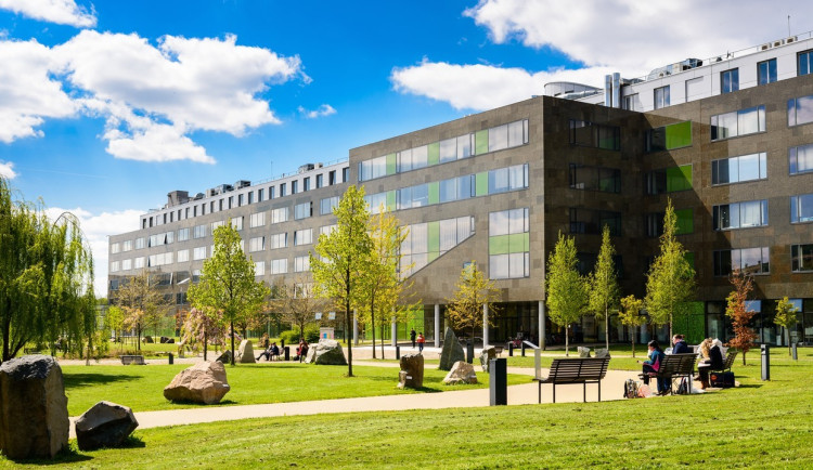 Systematicky nás likvidujete, vyčítají špičkoví vědci z přírodovědy vedení olomoucké univerzity