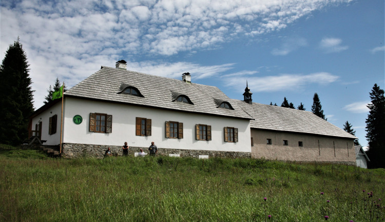 Technická závada uzavřela provoz slavné šumavské hájovny na Březníku