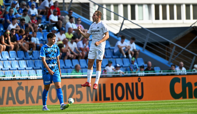 Slovan remizoval ve strhujícím utkání v Mladé Boleslavi 3:3