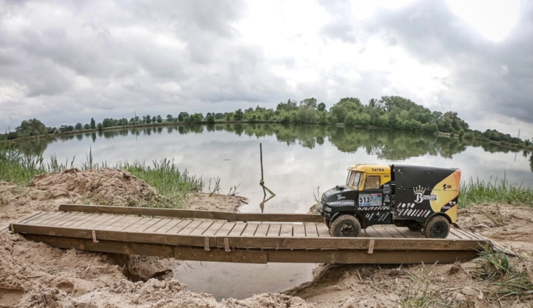 Hamerské léto potěší v sobotu milovníky ploché dráhy, Rallye Dakar i hudby