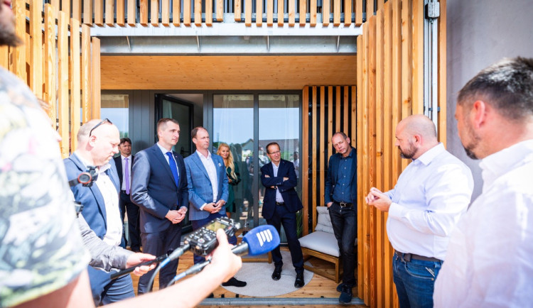 Česko bude stavět ze dřeva. Dřevostavbám se uvolnila pravidla