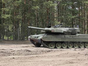 Česko plánuje využít unijní půjčku k financování nákupu tanků Leopard 2A8