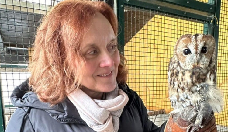 Dárci byli štědří. Mirka ze záchranné stanice bude mít vlastní neurostimulátor