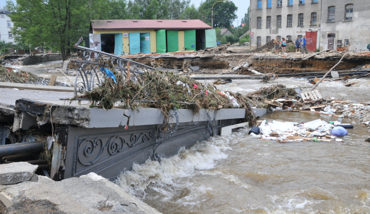 Patnáct let od ničivých povodní. Velká voda tehdy vzala i pět lidských životů