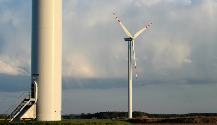 V Ralsku má vyrůst největší větrný park v Česku. Proti je Osečná, vznikla petice
