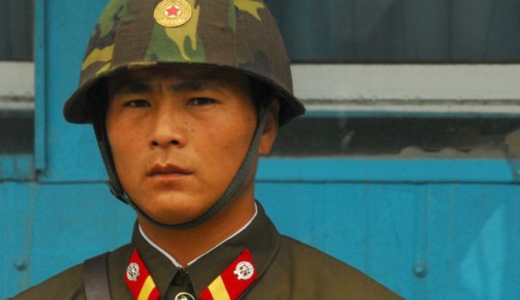 Ukrajinská rozvědka: Severní Korea posílá do Ruska víc než vojáky