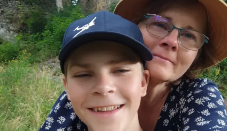 Sbírka chce vyprosit čtrnáctiletému Ondrovi a jeho nemocné mamince čas navíc