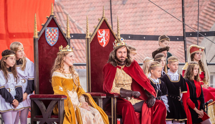 Kam o víkendu na jižní Moravě? Na přehlídku autobusů nebo na vinobraní