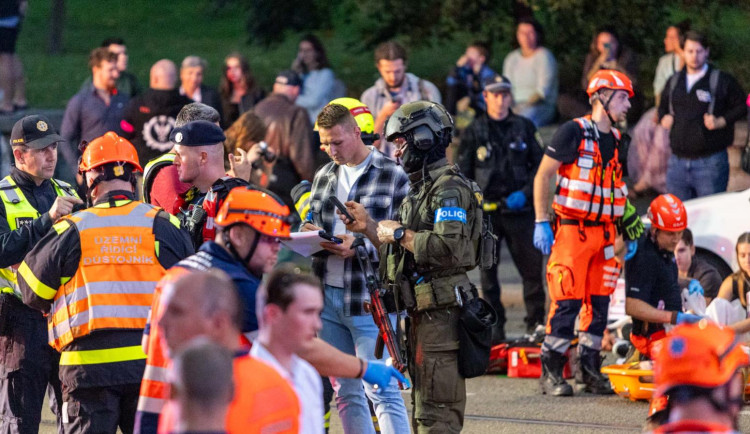 Policisté v centru Brna zasahovali proti střelci. Šlo o cvičení, uklidňují