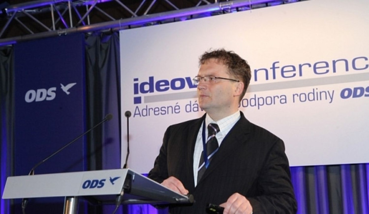 Pokuta 16 milionů a stopka. Podnikatel Knobloch dostal v korupční kauze Autostráda trest