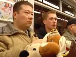 Sterzik a jurty, Okamura s plyšáky. Kteří politici se objevili v pořadu Den D?