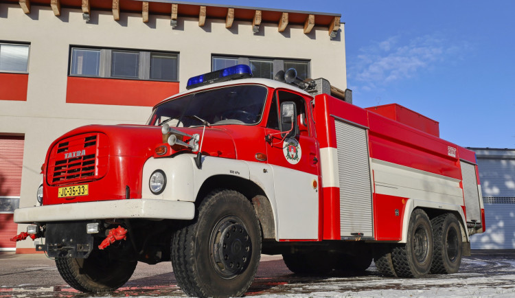 Hořice prodávají hasičskou Tatru. Zájemci ji musí zařadit do výkonu služby