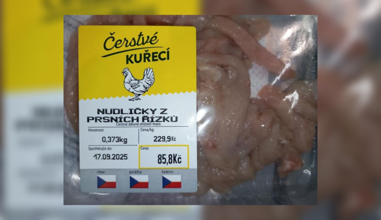 Čerstvé jen na obalu. V pražském Lidlu prodávali zkažené vodňanské kuřecí