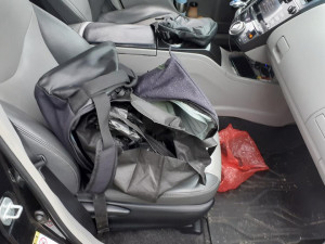 Celníci na Liberecku zastavili auto. Polák vezl kilo pervitinu, hrozí mu deset let