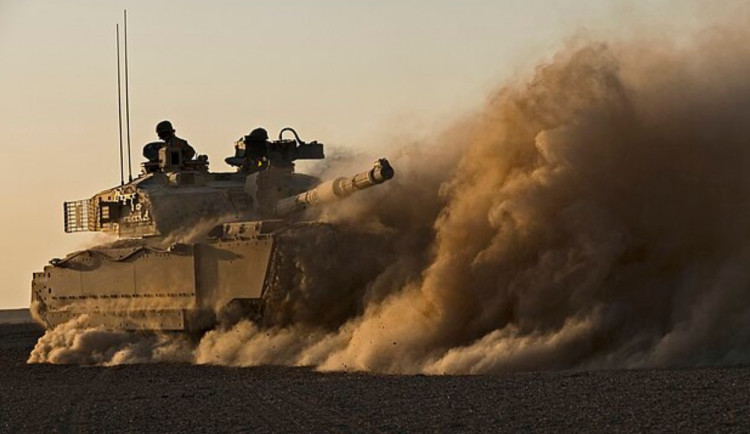 Británie uvádí 288 tanků Challenger 2. Reálně jich je méně