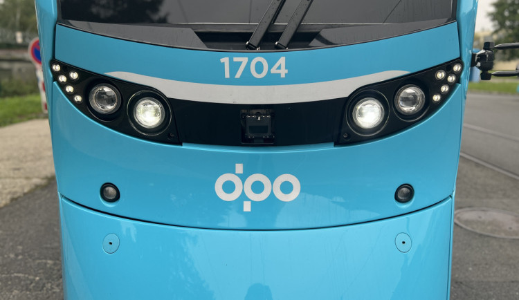 Tramvaje i autobusy v Ostravě změní trasy kvůli bourání mostu přes Místeckou