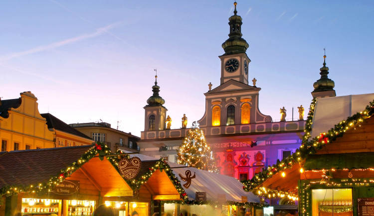 Rybí speciality, churros nebo kimchi. Na jaké gastro láká Českobudějovický advent?