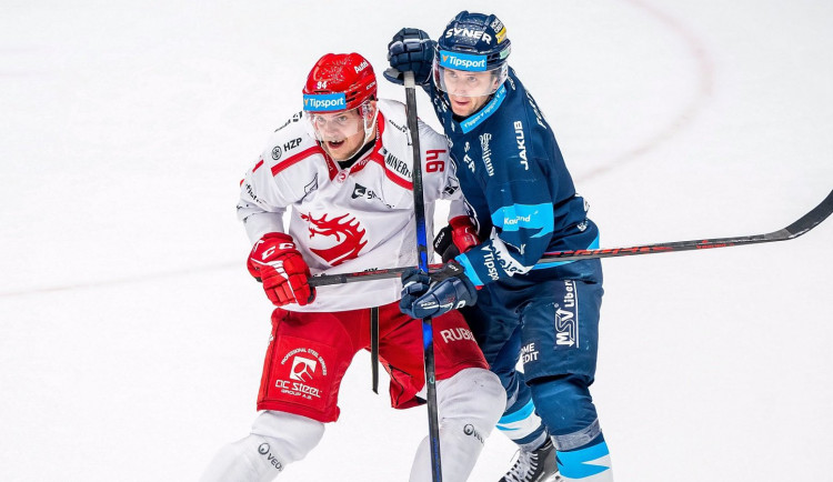 Hokejisté Liberce porazili i díky dvěma trefám Musila Třinec a jsou druzí