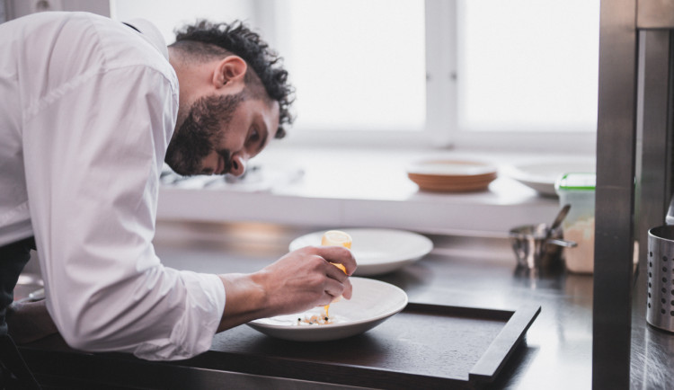 Na jih Moravy míří první michelinská hvězda. Získala ji restaurace Essens z Hlohovce