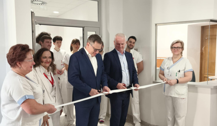 V nemocnici u svaté Anny otevřeli nový ambulantní prostor. Pacienti si zkrátí dobu čekání