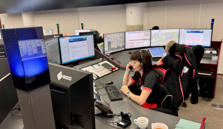 Záchranáři se nezastavili, během třinácti minut museli zasahovat u čtyř případů