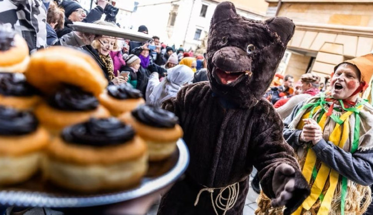 TIP NA VÍKEND: Olomoucký masopust nabídne zabijačkové speciality, jarmark a zábavu