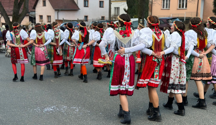 Postřekov ovládne masopustní veselí, startuje nejslavnější fašank na Chodsku