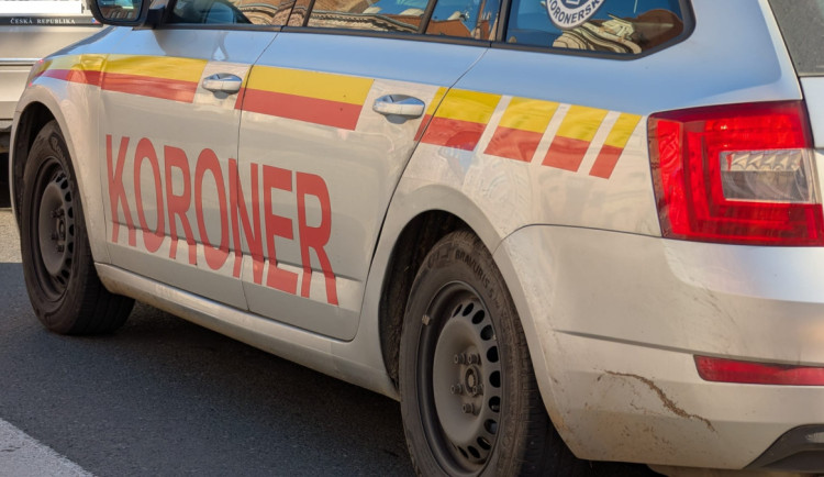 Muž zemřel při výkopových pracích, zavalila ho zemina