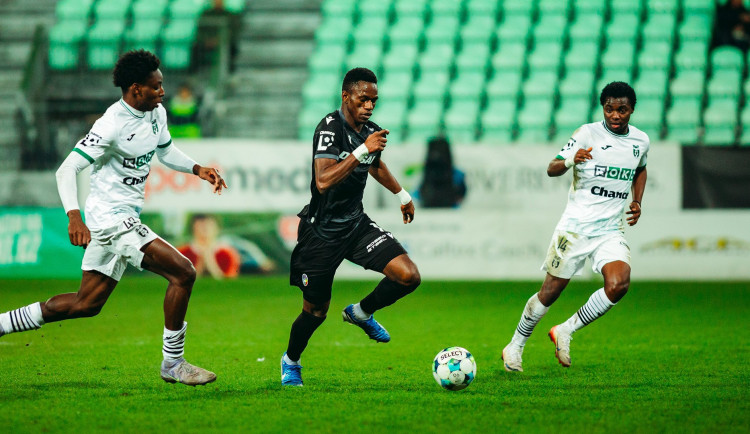 Fotbalisté Plzně utrpěli ve čtvrtfinále poháru šokující porážku 0:3 v Karviné