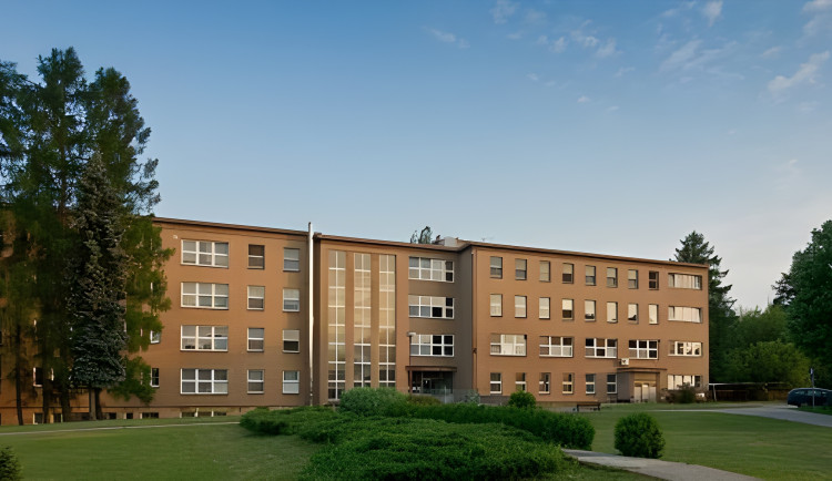 Stravování v bydžovské nemocnici projde rekonstrukcí za 76 milionů