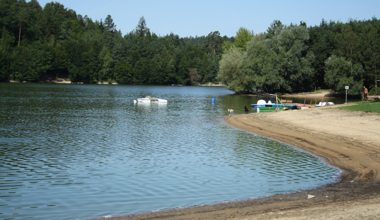 Veřejná sbírka pomůže rodině brněnského potápěče, který zemřel v Dalešické přehradě