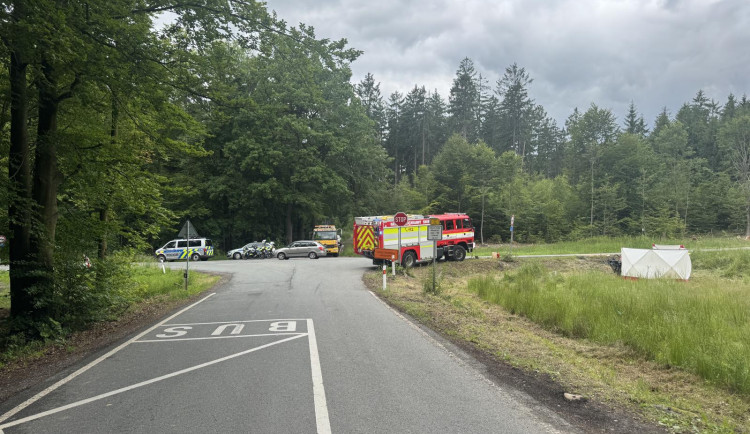 Řidič pod vlivem pervitinu a alkoholu měl na Trutnovsku zabít jiného řidiče