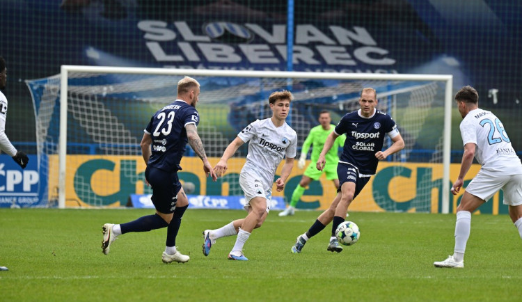 Slovan udolal Slovácko 2:1. Ve druhé půli rozhodl Diakité