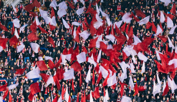 Nebyl to plánovaný útok. Tribuna Sever se poprvé vyjádřila k incidentu na derby