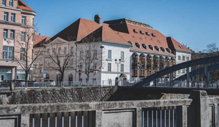 Jihočeské divadlo bez velké scény. Kvůli chybějícím prostorům omezí repertoár