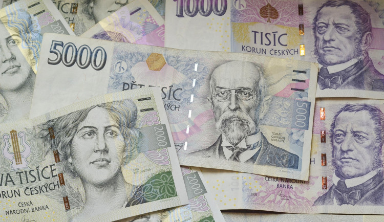 Průměrná mzda v Libereckém kraji vzrostla v 1. čtvrtletí o 7,3 % na 44.673 korun