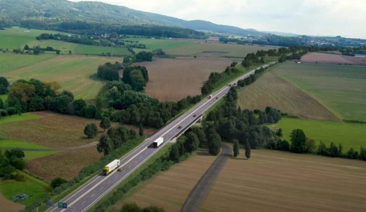Odpůrci I/35 Českým rájem obvinili autora studie z podvodu, Valbek to odmítá