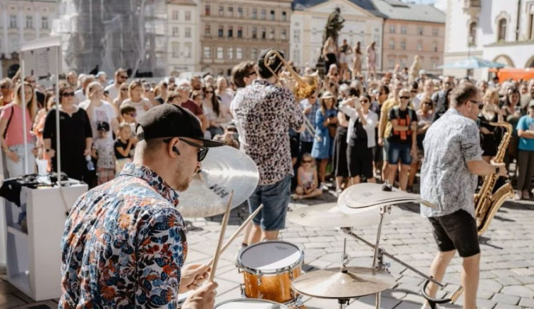 Od čtvrtka Olomouc (o)žije pouličním festivalem. Organizátoři čekají třicet tisíc návštěvníků