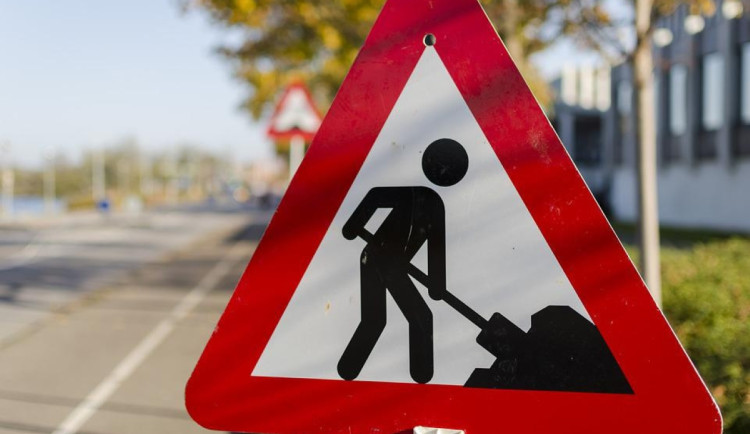 Bude to dopravní peklo. Řidiče v Plzni čeká léto plné uzavírek a oprav silnic