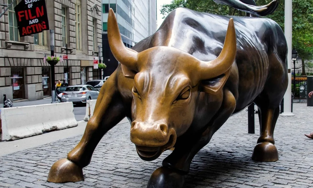 KOMENTÁŘ: Proč se evropským firmám nedaří konkurovat na globálním trhu? Nejde jen o regulace, Evropě chybí Wall Street