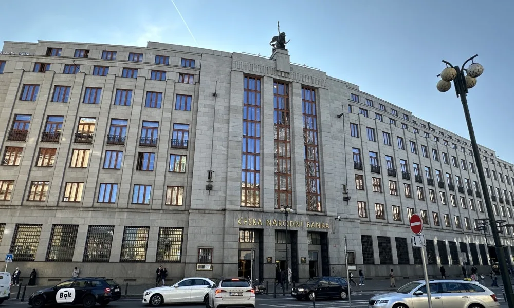 ČNB mění strukturu devizových rezerv: Zvýší podíl akcií v rezervách a zaměří se na americký trh