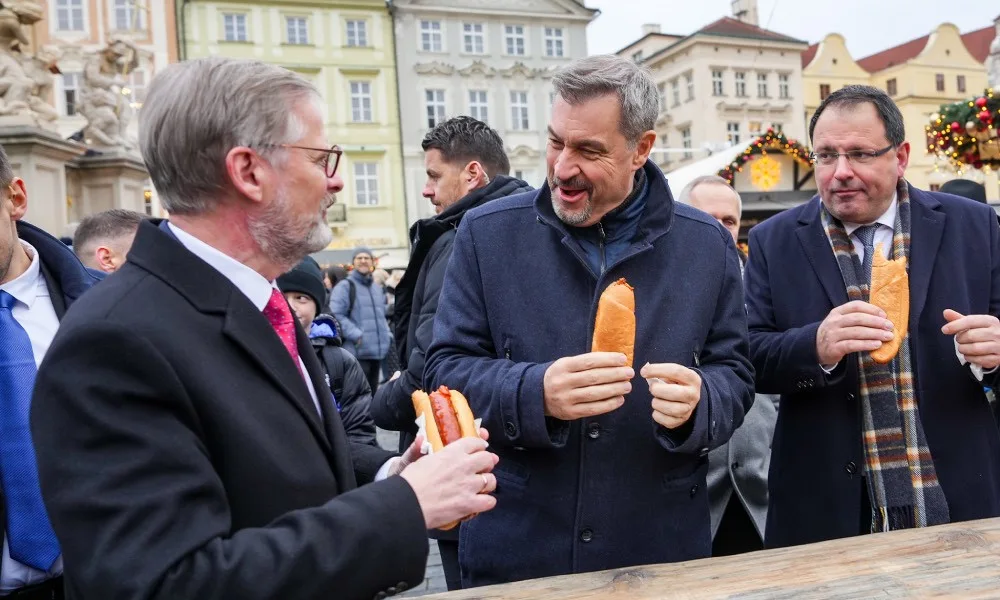 Energetická spolupráce mezi Českem a Bavorskem: Premiéři Fiala a Söder podepsali klíčové memorandum
