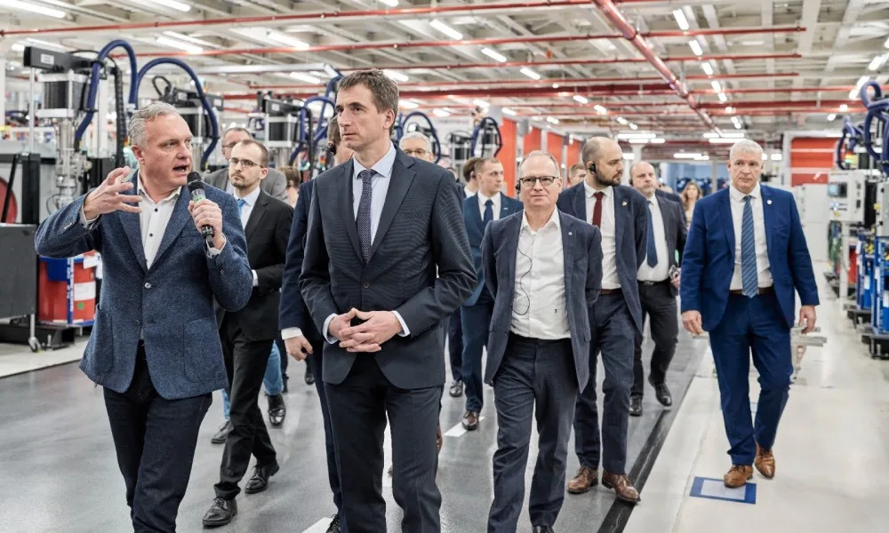Ministr Vlček jednal se Škoda Auto o budoucnosti automobilového průmyslu a emisních limitech