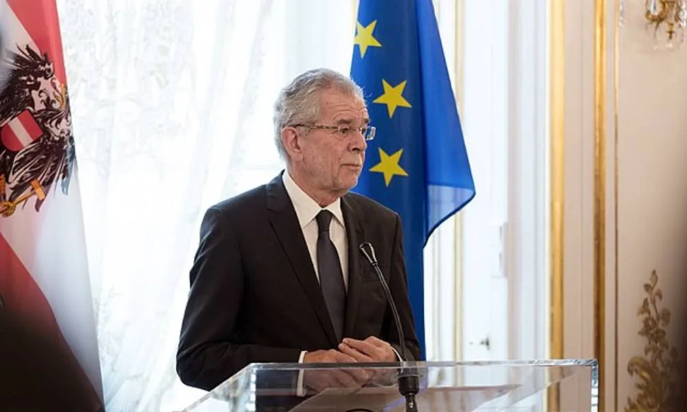 Rakousko v politickém patu: Koaliční jednání zkrachovala, řešení hledá prezident
