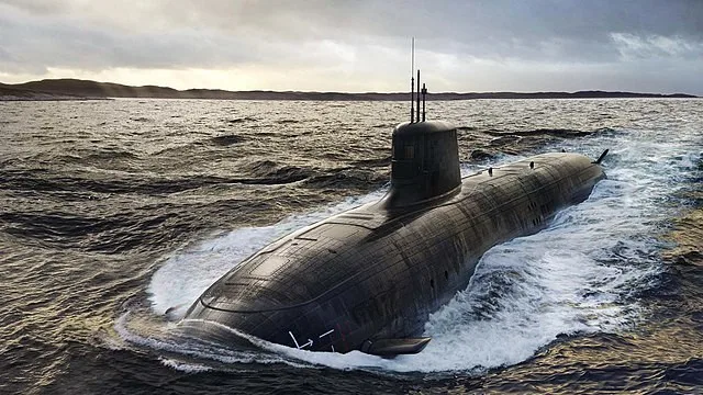Británie rozšíří jaderný ponorkový program a zvýší obrannou připravenost