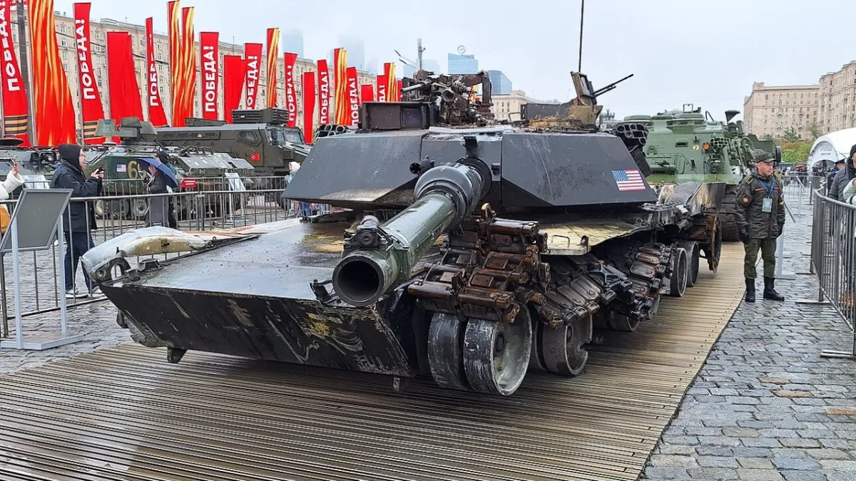 V Polsku byl zachycen tank Abrams v australském vzoru, zřejmě pro Ukrajinu