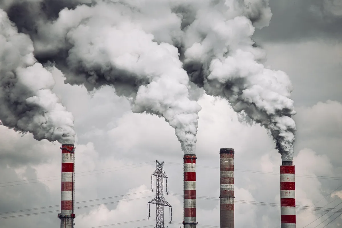 Návrh klimatického cíle EU vyvolává obavy o budoucnost českého průmyslu