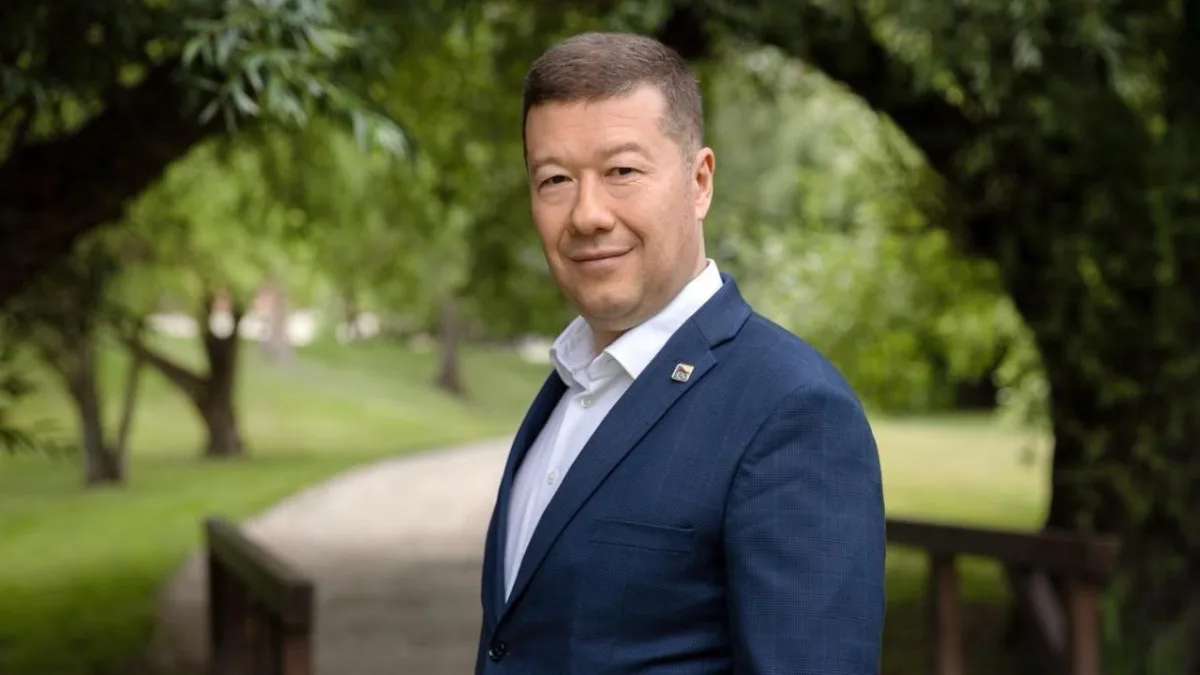 Nová Sněmovna se sejde 3. listopadu, předsedou může být Okamura