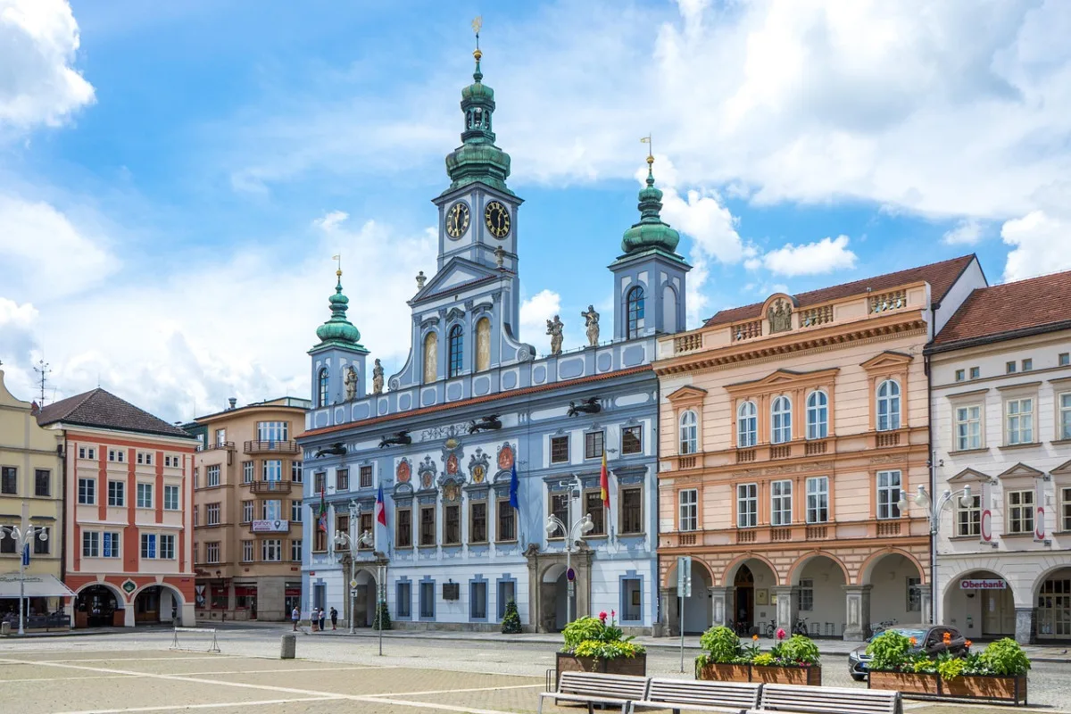 Budějce plánují schodkový rozpočet. Velké investice zaplatí z úvěrů a úspor